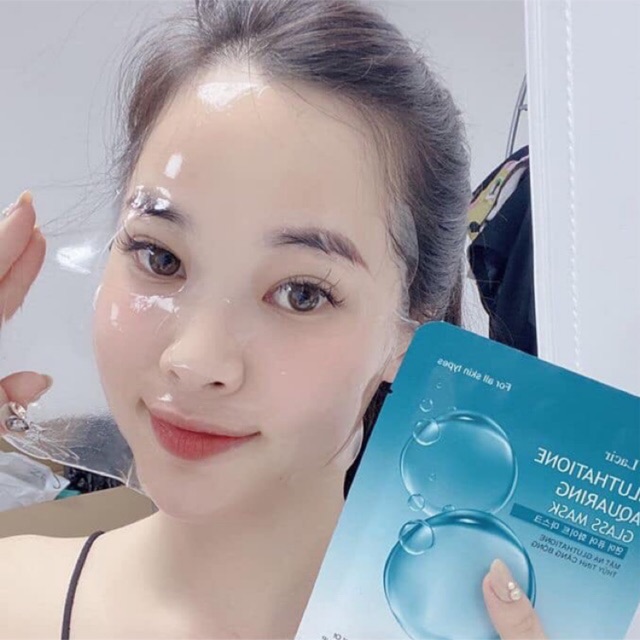 Lớp mặt nạ thủy tinh mỏng nhẹ nhiều dưỡng chất