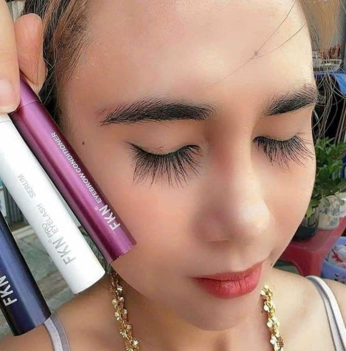 Mi dày dài nhanh chóng chỉ sau 14 ngày sử dụng